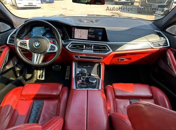 5YMCY0C03P9N63820 2023 BMW X6 Gray Widok wnętrza z przodu
