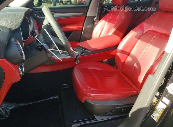 ZASFAKPN9J7C08379 2018 ALFA ROMEO STELVIO Черный Вид панели приборов