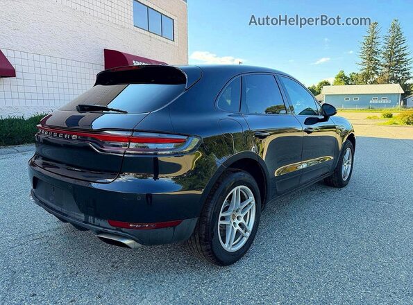 WP1AA2A57MLB08979 2021 PORSCHE MACAN Black Front right