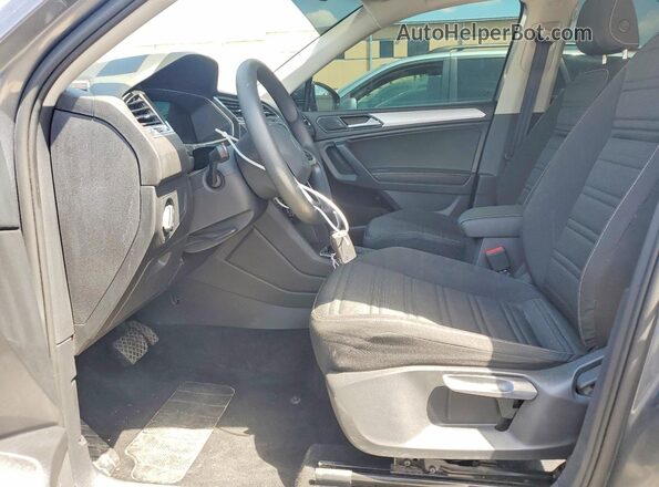 3VVFB7AX8PM078902 2023 VOLKSWAGEN TIGUAN Gray Widok deski rozdzielczej