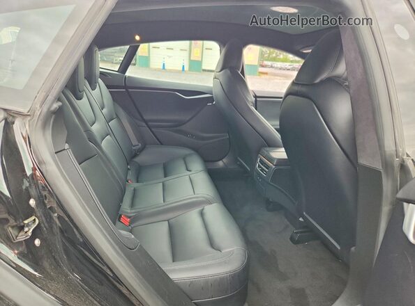 5YJSA1E25MF423668 2021 TESLA MODEL Black უკანა სალონის ხედი