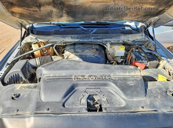 3C6TR5EJ0MG681965 2021 RAM 2500 Silver Engine compartment view