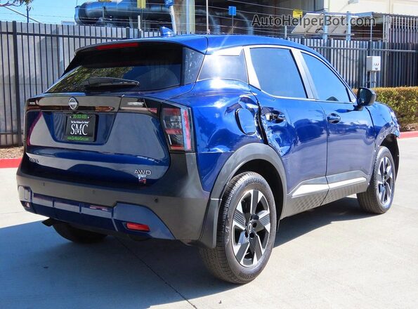 3N8AP6CB2SL406162 2025 NISSAN KICKS Blue Przód prawy