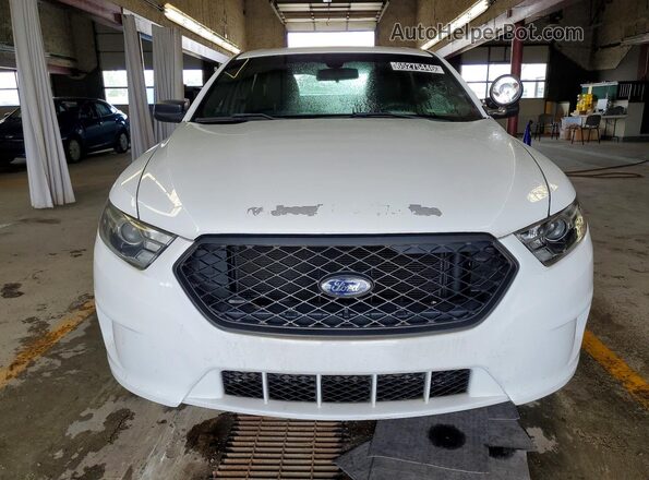 1FAHP2MK8JG127146 2018 FORD TAURUS White Вид ззаду