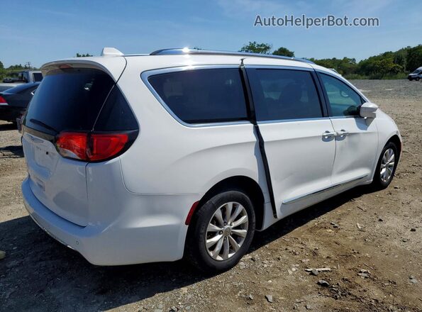 2C4RC1BG7KR537570 2019 CHRYSLER PACIFICA Белый Передняя правая четверть