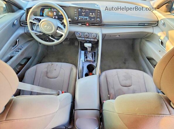 KMHLL4DG0SU899601 2025 HYUNDAI ELANTRA White Вид щитка приладів