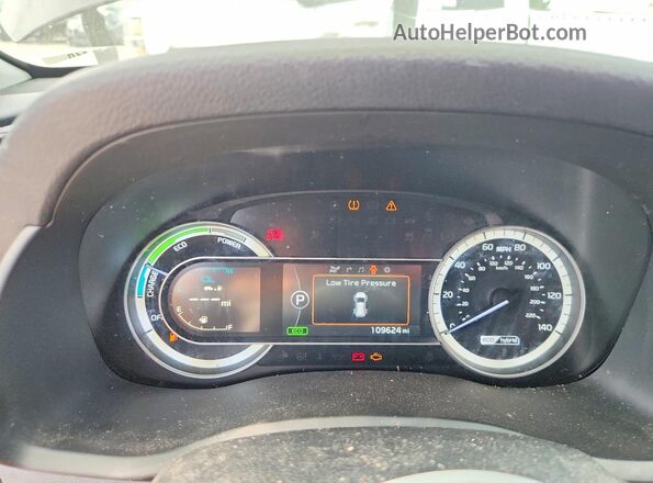 KNDCE3LC7H5046946 2017 KIA NIRO Черный Вид задних сидений