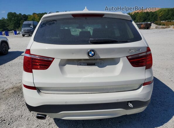 5UXWY3C57G0N86796 2016 BMW X3 White წინა სალონის ხედი