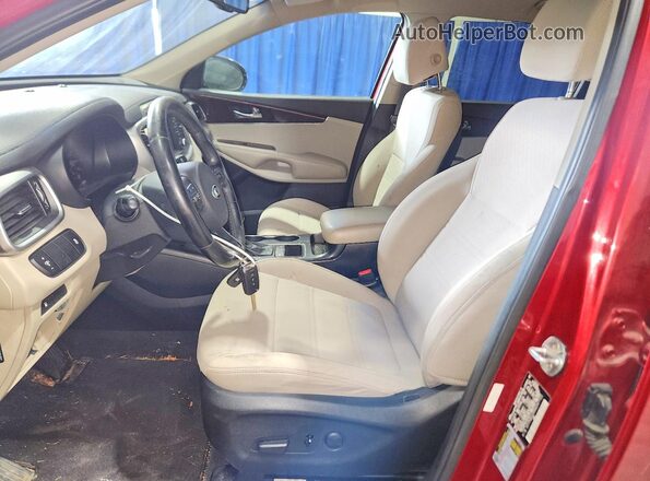 5XYPGDA30HG267722 2017 KIA SORENTO Red Dashboard view
