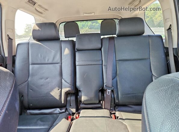 JTJBM7FX9G5139712 2016 LEXUS GX Gray Rear interior view