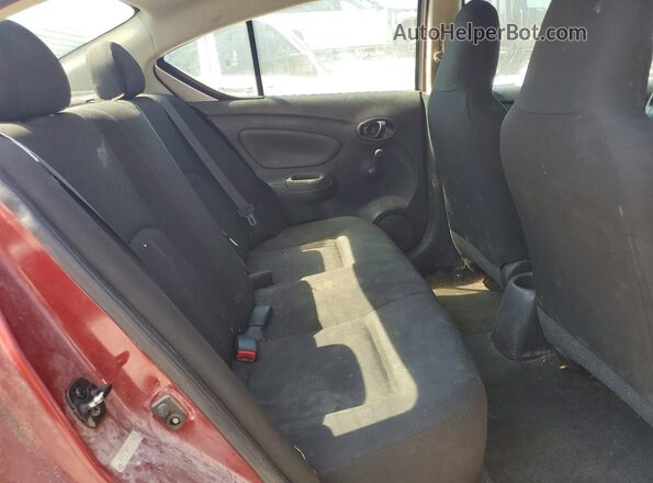 3N1CN7AP7HL830334 2017 NISSAN VERSA Maroon Widok wnętrza z tyłu