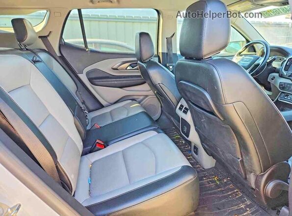 3GKALVEV4JL356215 2018 GMC TERRAIN White Вид задньої частини салону