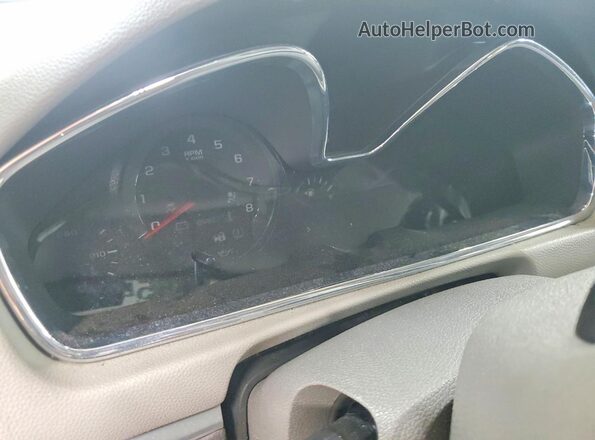 1GNKVFKD1HJ267996 2017 CHEVROLET TRAVERSE Silver Հետևի նստատեղերի տեսք
