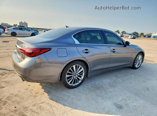 JN1EV7AP1JM352352 2018 INFINITI Q50 Gray Front right