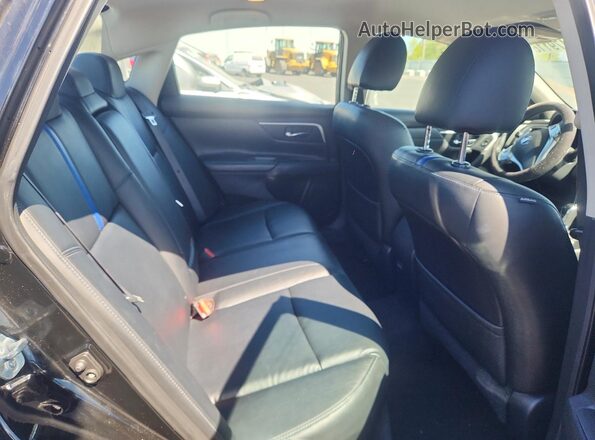 1N4AL3AP6JC255492 2018 NISSAN ALTIMA Black უკანა სალონის ხედი