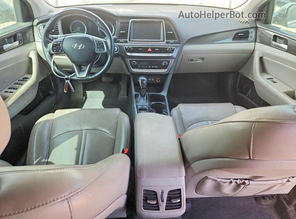 5NPE34AF6JH622839 2018 HYUNDAI SONATA Silver ხელსაწყოთა პანელის ხედი