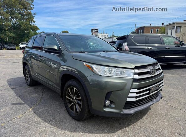 5TDJZRFH2JS906256 2018 TOYOTA HIGHLANDER Зеленый Вид спереди