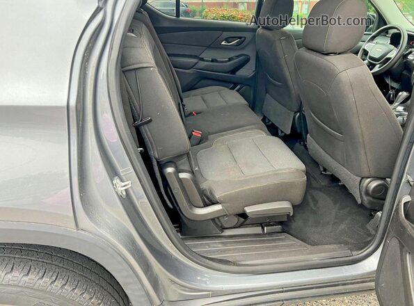 1GNEVFKW2JJ166728 2018 CHEVROLET TRAVERSE Gray წინა სალონის ხედი