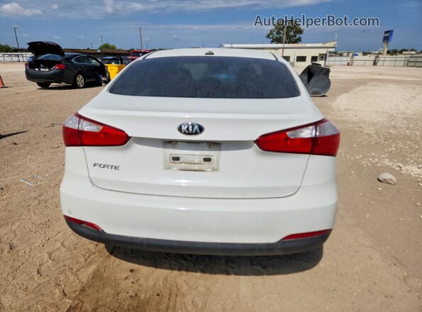 KNAFK4A66G5438871 2016 KIA FORTE White Widok wnętrza z przodu