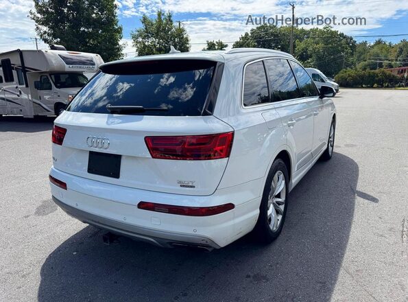 WA1LAAF7XJD023827 2018 AUDI Q7 White Առջևի աջ