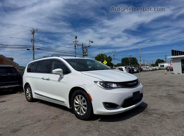 2C4RC1BG9KR554080 2019 CHRYSLER PACIFICA Белый Задняя левая четверть