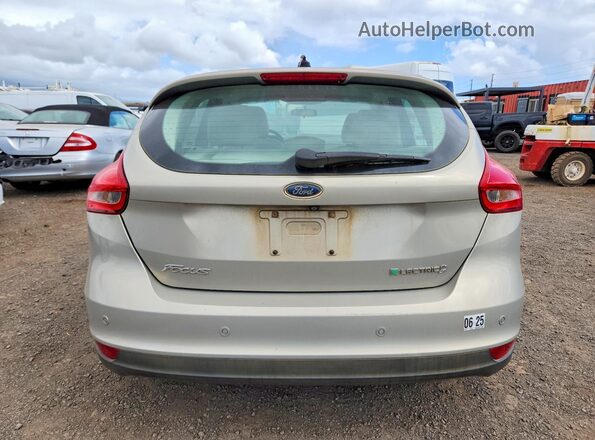 1FADP3R44GL372900 2016 FORD FOCUS Gold Սալոնի դիմացի տեսք