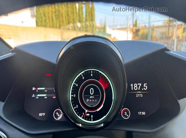 SCFSMGAW6PGN07660 2023 ASTON MARTIN VANTAGE Серебряный Вид щитка приборов