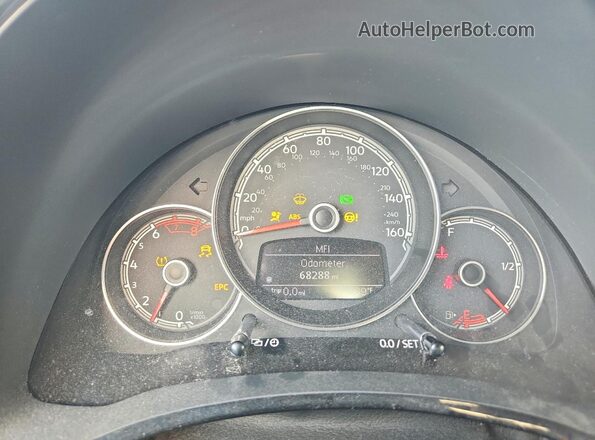 3VW517AT3HM816369 2017 VOLKSWAGEN BEETLE Зеленый Вид задних сидений