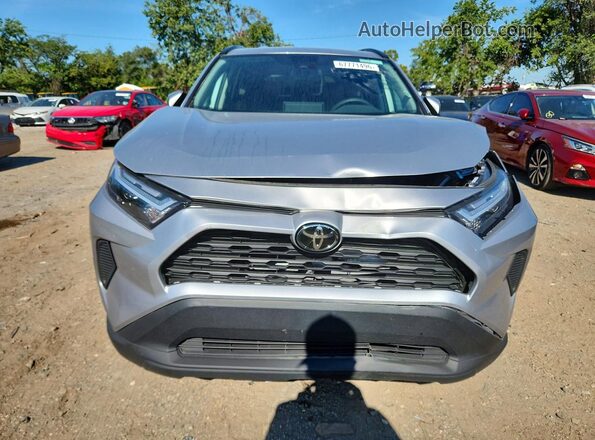 4T3RWRFV0SU164781 2025 TOYOTA RAV4 Серебряный Вид сзади