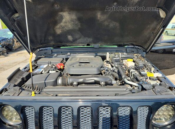 1C4HJXDN9JW329440 2018 JEEP WRANGLER Black Vista del compartimento del motor