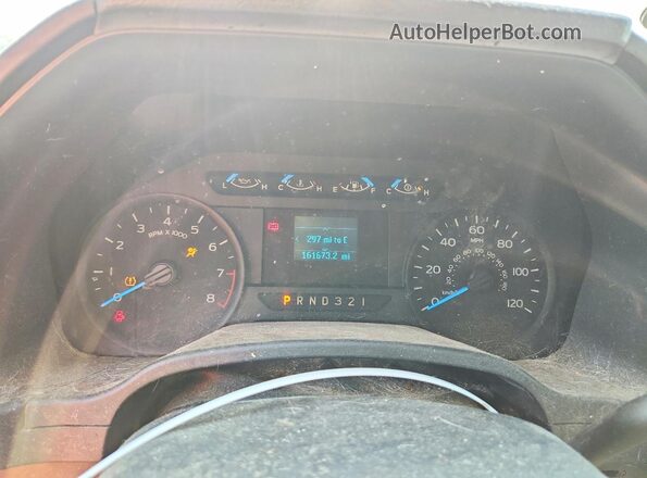 1FTMF1C81HKE03489 2017 FORD F150 White Вид задніх сидінь