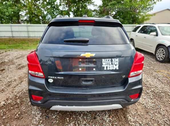 3GNCJPSB5JL404697 2018 CHEVROLET TRAX Угольный Вид салона спереди