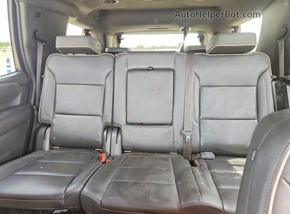 1GKS1BKT6NR188927 2022 GMC YUKON White Vista interior trasera