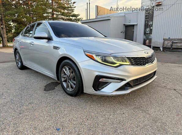 5XXGT4L31KG343064 2019 KIA OPTIMA Silver Trasero izquierdo