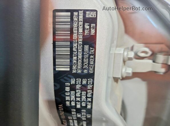 ZACNJBD19LPL69680 2020 JEEP RENEGADE Silver 360 interior view