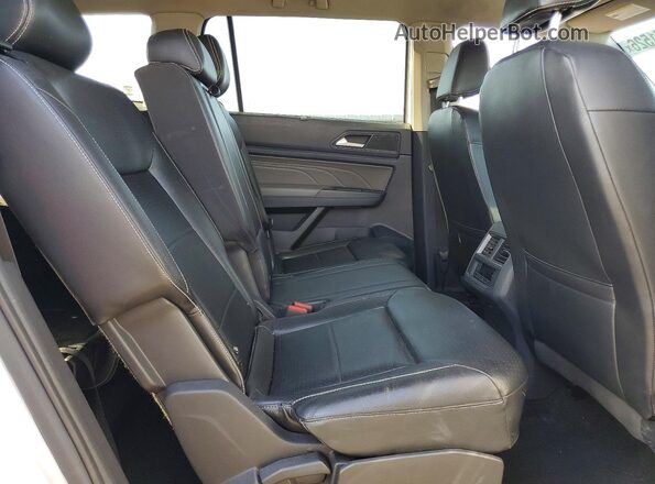 1V2DP2CA8MC559229 2021 VOLKSWAGEN ATLAS White Vista del compartimento del motor