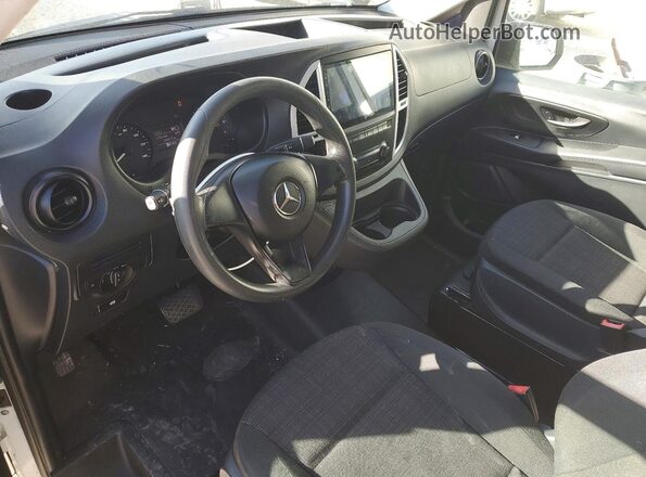 W1YV0BEY5L3760567 2020 MERCEDES-BENZ METRIS White Սարքավորումների վահանակի տեսք