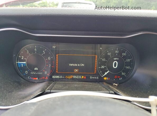 1FATP8UHXJ5113536 2018 FORD MUSTANG Red Вид задніх сидінь