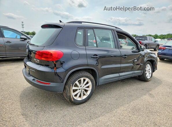 WVGBV7AX0HK049354 2017 VOLKSWAGEN TIGUAN Black Front right