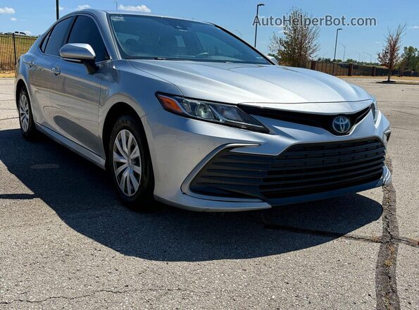 4T1C31AK3NU574100 2022 TOYOTA CAMRY Silver Tył lewy