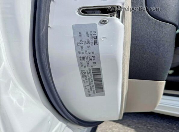 2C4RC1BG9KR554080 2019 CHRYSLER PACIFICA Белый Вид задней части салона