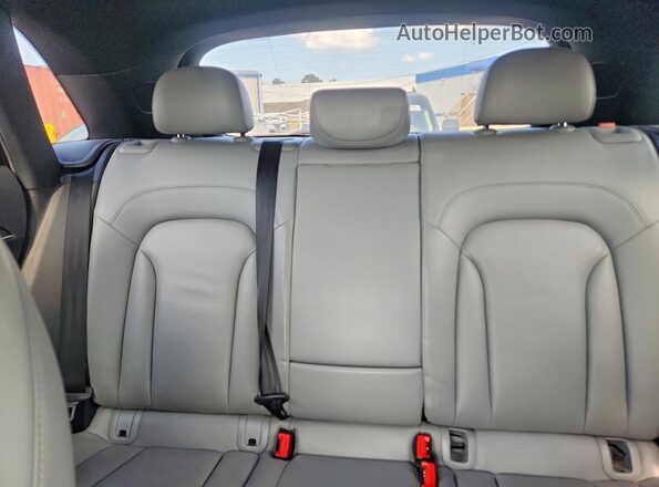 WA1GFCFS9GR009173 2016 AUDI Q3 Black Vista interior trasera