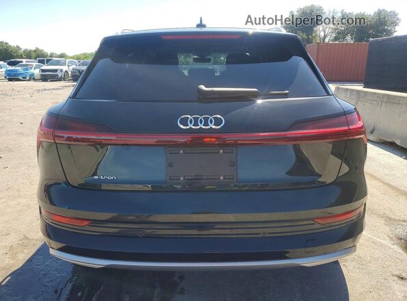 WA1VAAGE0KB021989 2019 AUDI E-TRON Черный Вид салона спереди