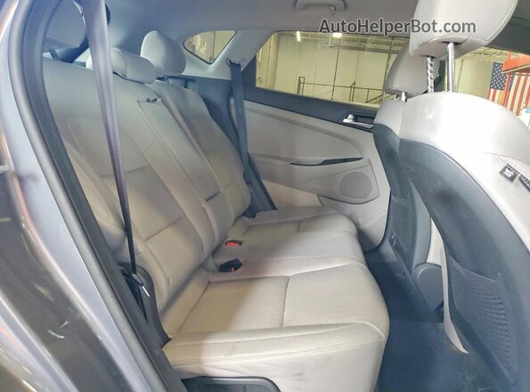 KM8J23A47KU957394 2019 HYUNDAI TUCSON Gray Vista del compartimento del motor