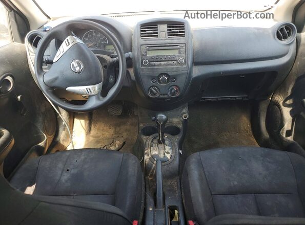 3N1CN7AP7HL830334 2017 NISSAN VERSA Maroon Widok zestawu wskaźników