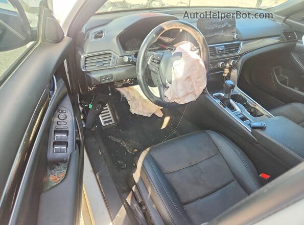 1HGCV1F32MA098567 2021 HONDA ACCORD White Սարքավորումների վահանակի տեսք