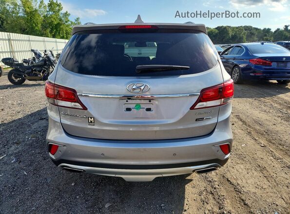 KM8SRDHF8HU179872 2017 HYUNDAI SANTA Серебряный Вид салона спереди