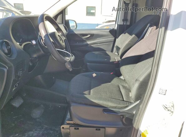 W1YV0BEY5L3760567 2020 MERCEDES-BENZ METRIS White Առջևի վահանակի տեսք