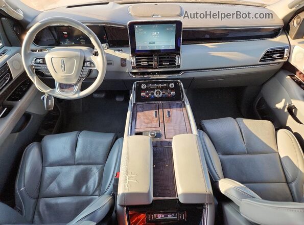 5LMJJ2LT1KEL08103 2019 LINCOLN NAVIGATOR Синий Вид щитка приборов