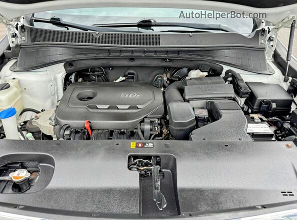 5XYPG4A32HG262697 2017 KIA SORENTO White უკანა სავარძლების ხედი